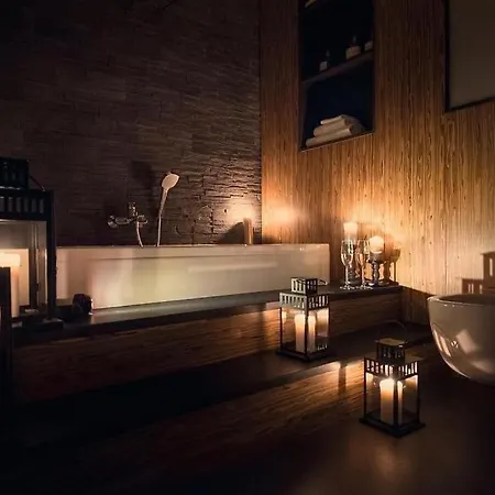 Premium For Old Town & Jewish Quarter Pool