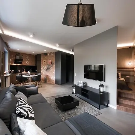 Premium For Old Town & Jewish Quarter Pool *