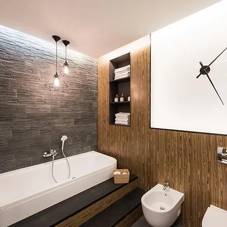 Premium For Old Town & Jewish Quarter Pool *